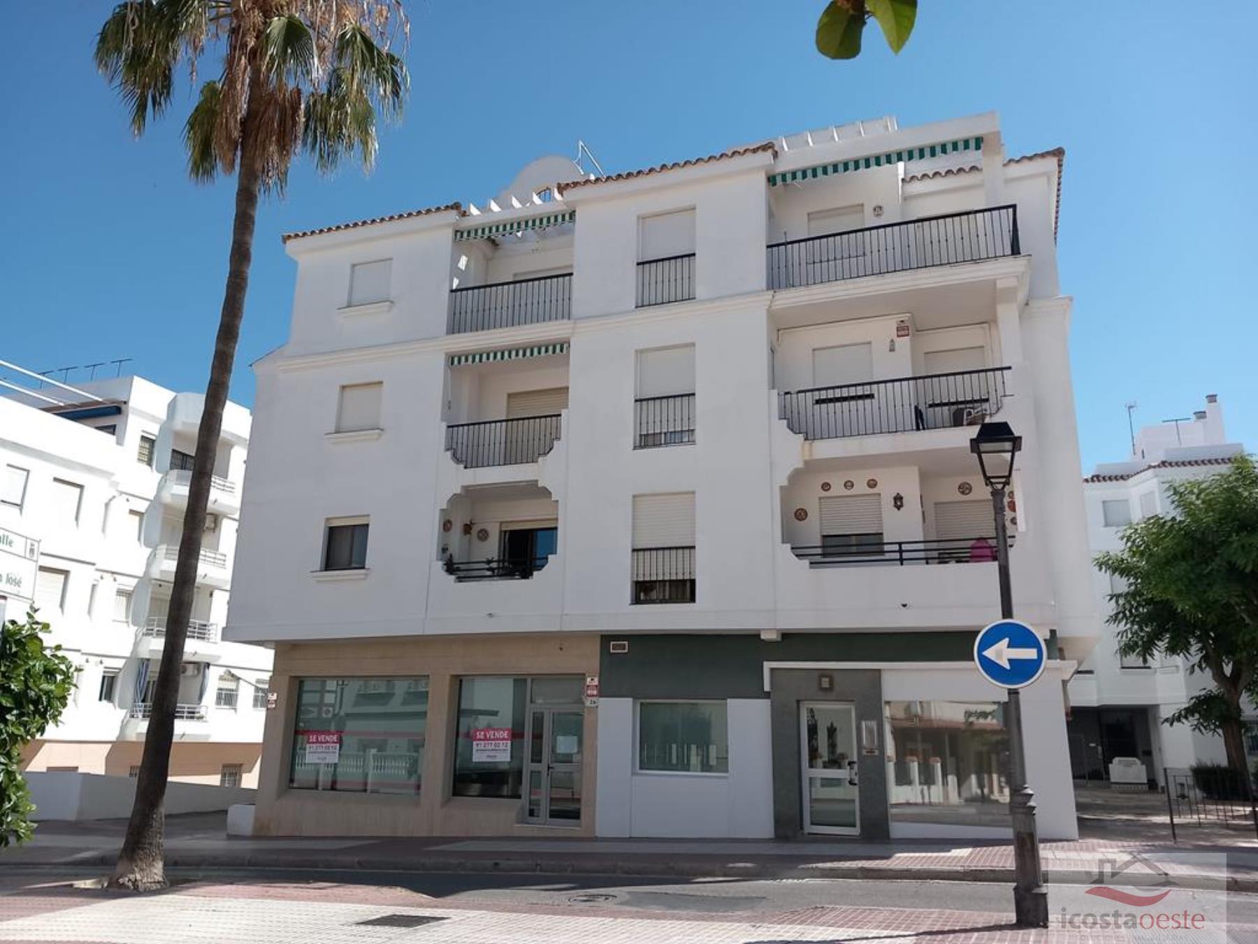 Venta de local comercial en Rota