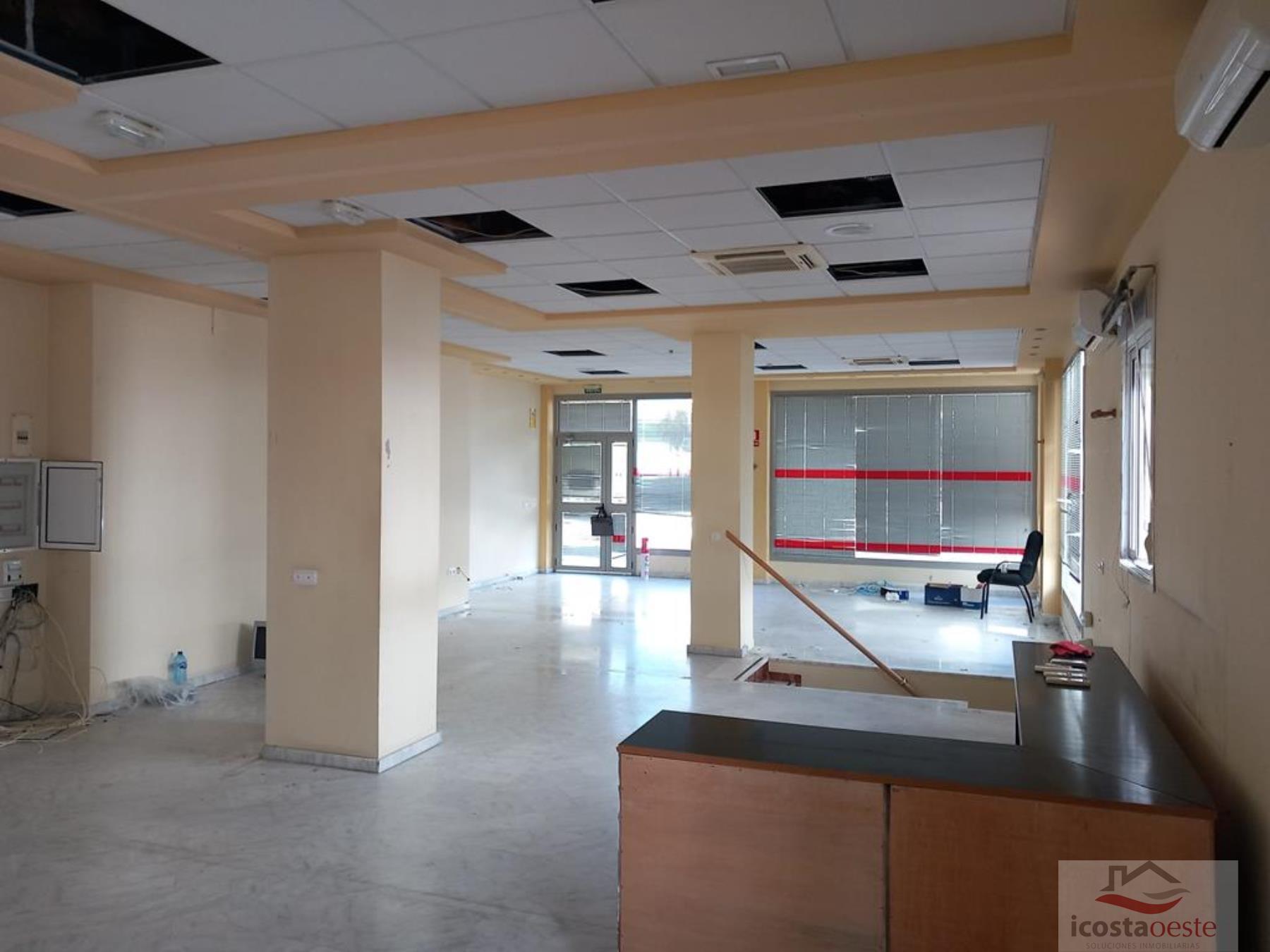 For sale of commercial in Rota