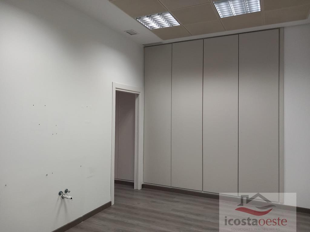 For sale of commercial in Jerez de la Frontera