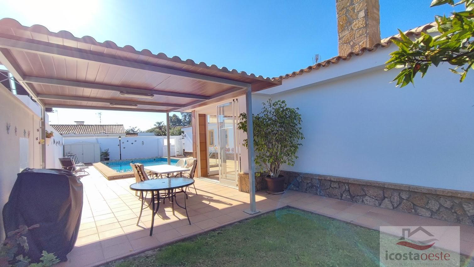 For sale of chalet in El Puerto de Santa María