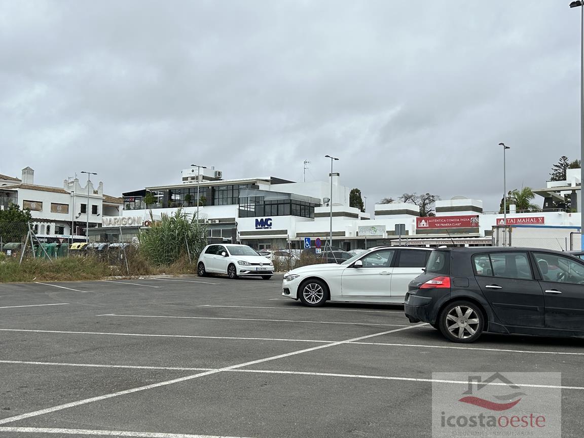 For sale of commercial in El Puerto de Santa María