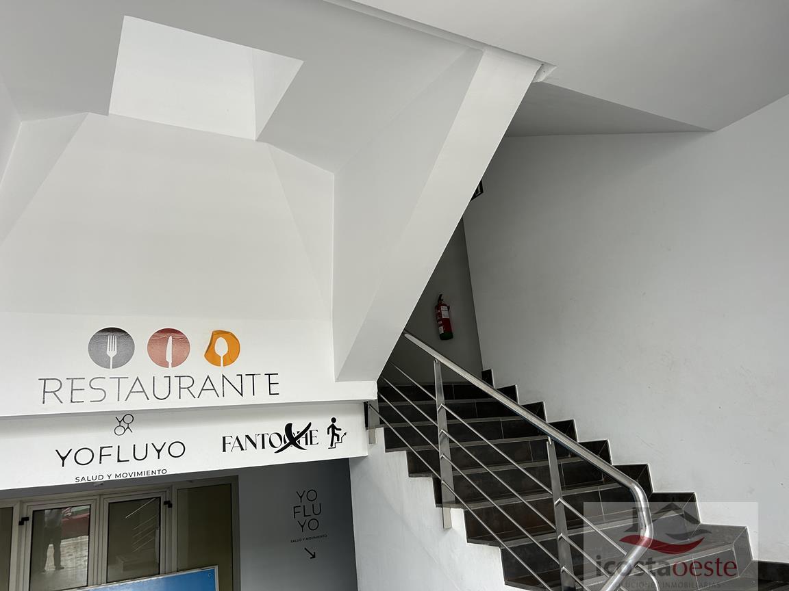 For sale of commercial in El Puerto de Santa María