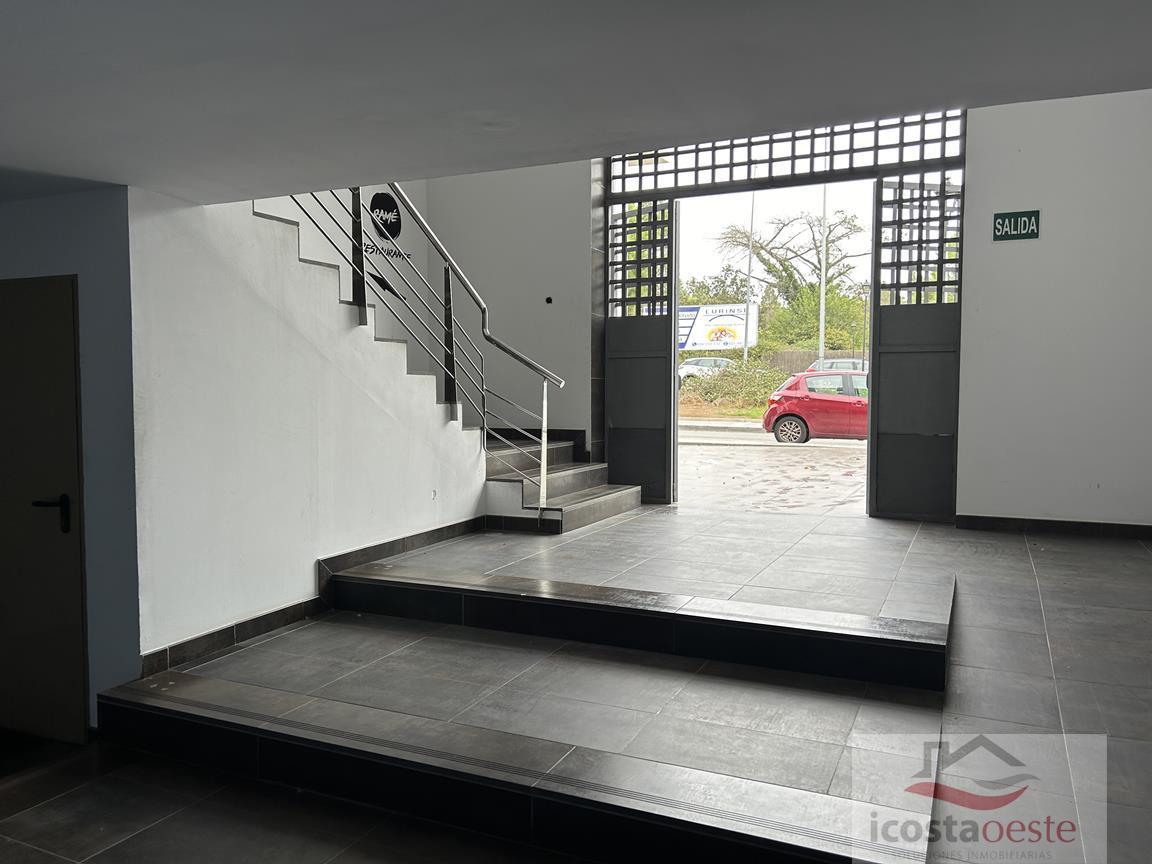 For sale of commercial in El Puerto de Santa María