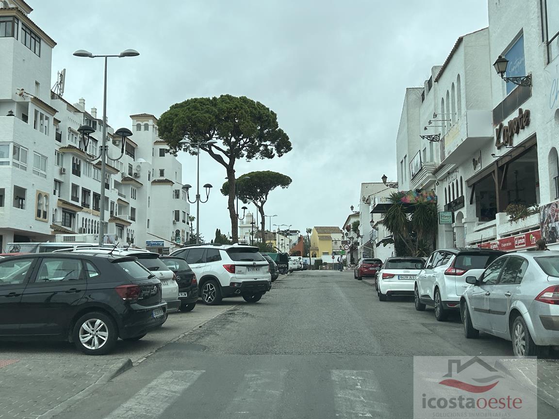 For sale of commercial in El Puerto de Santa María