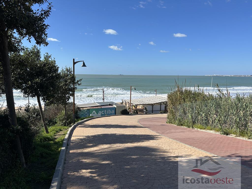For sale of apartment in El Puerto de Santa María