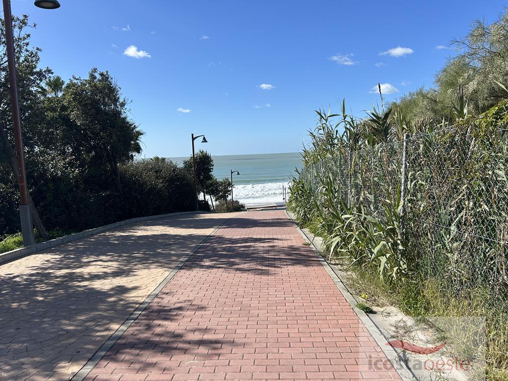 For sale of apartment in El Puerto de Santa María
