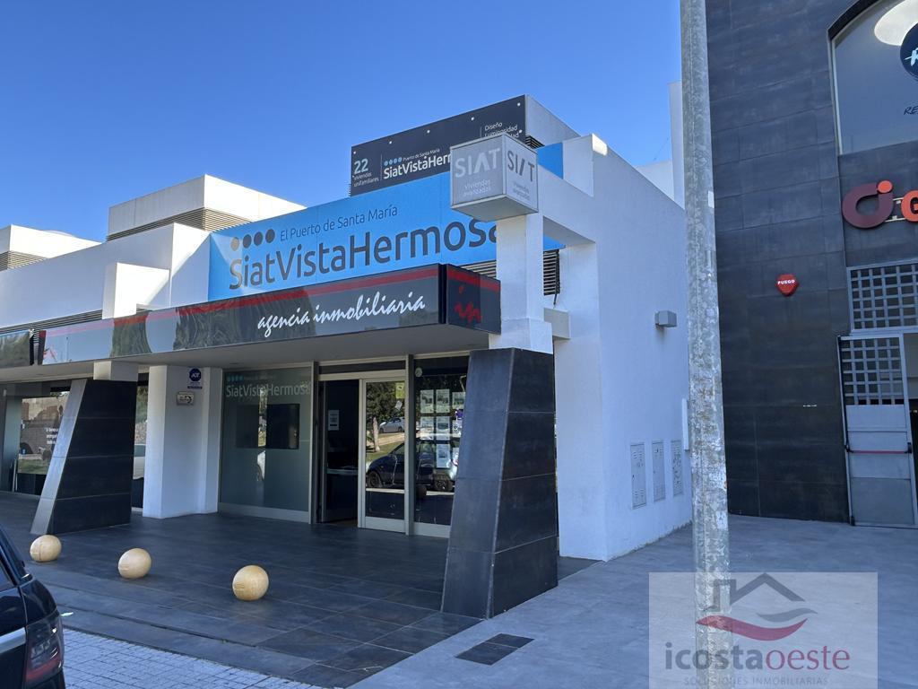 Venta de local comercial en El Puerto de Santa María