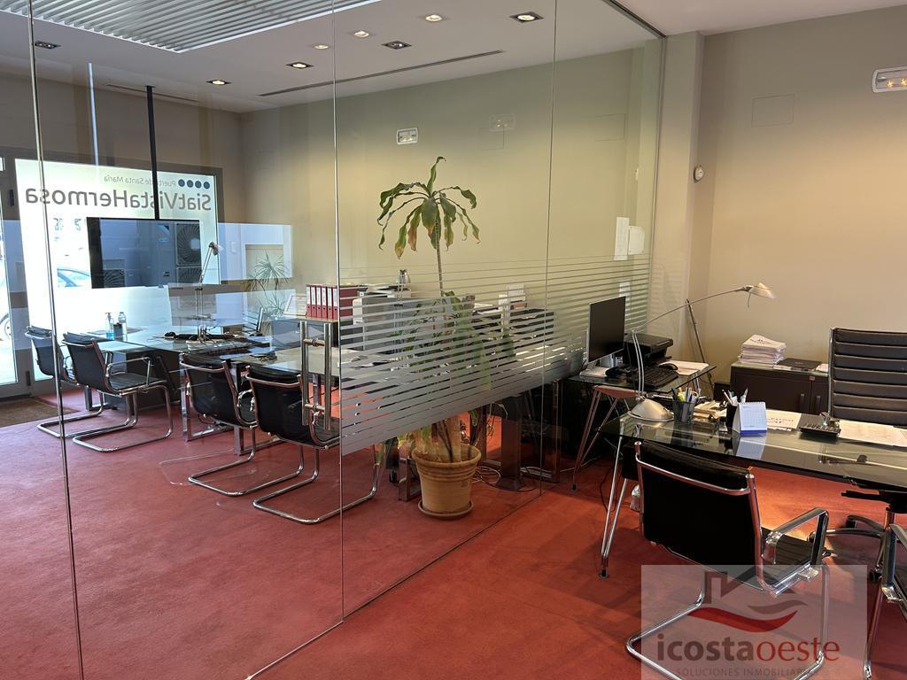 Venta de local comercial en El Puerto de Santa María