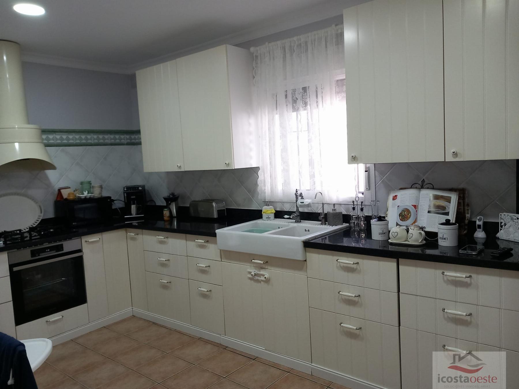 For sale of chalet in El Puerto de Santa María