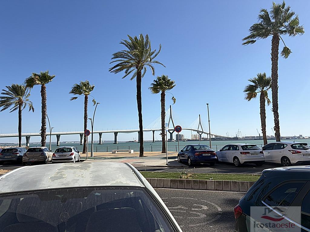Venta de piso en Cádiz