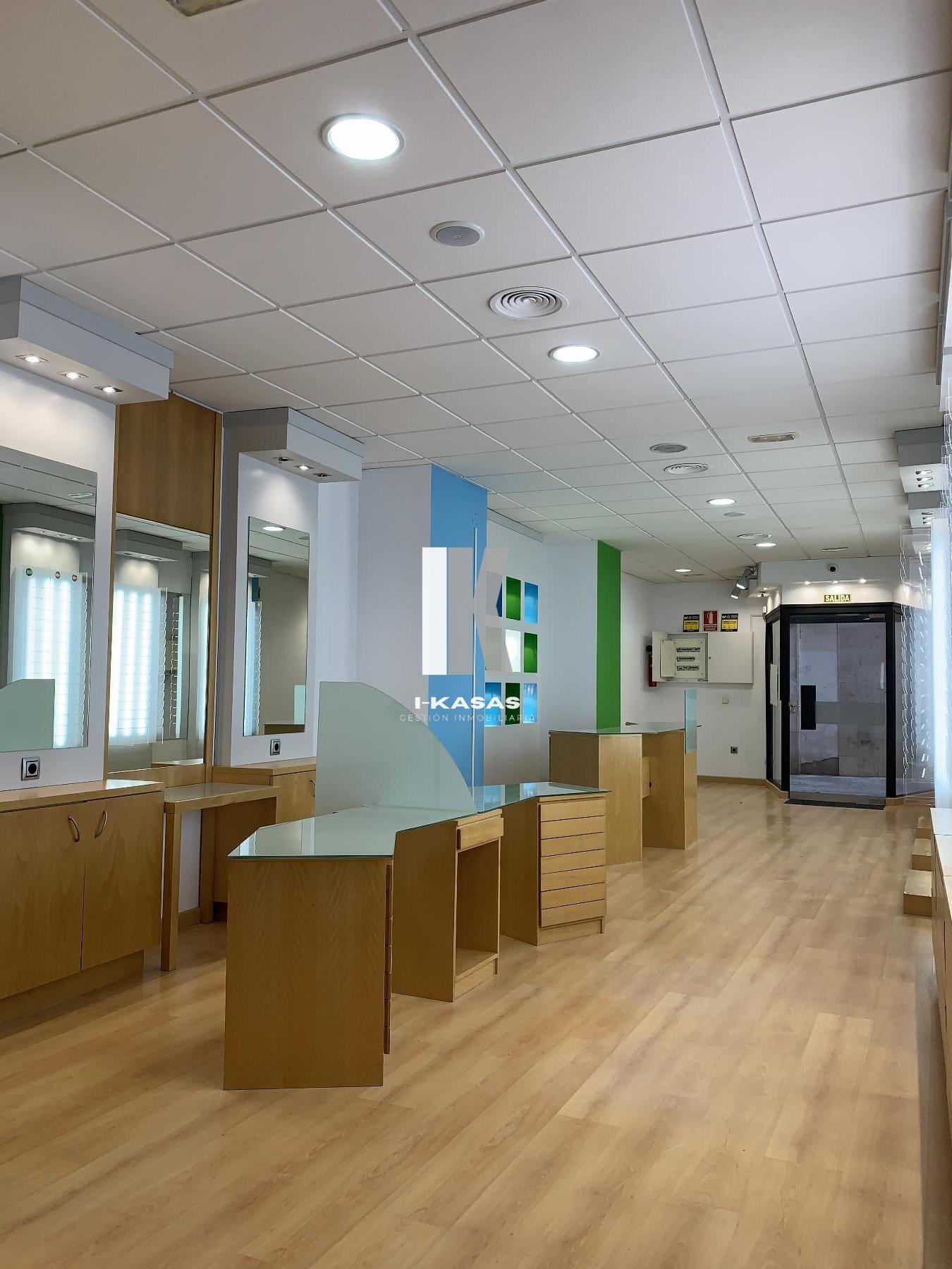 Venta de local en Jerez de la Frontera