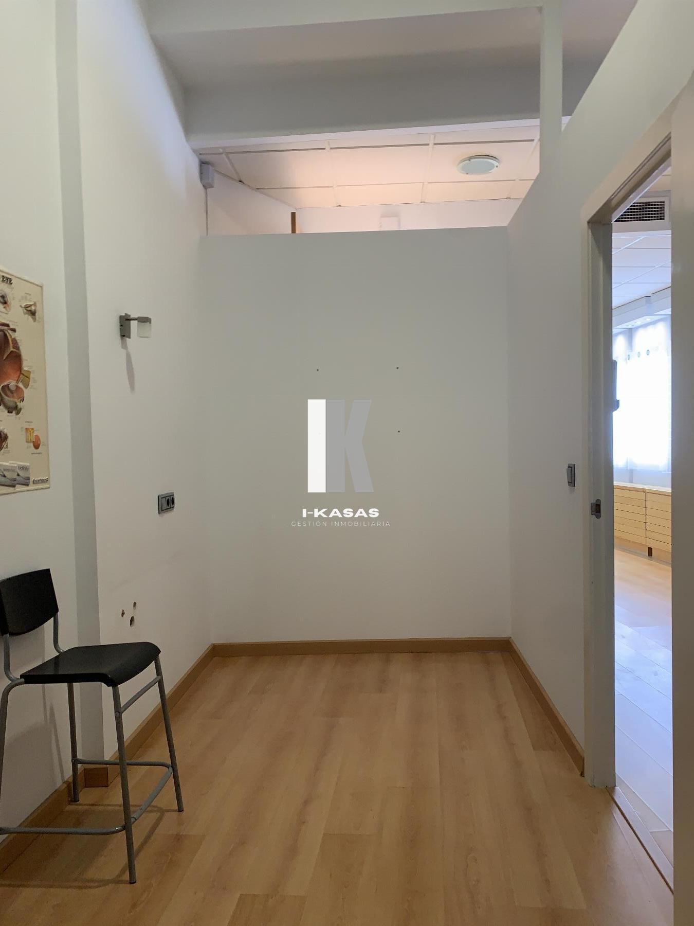 Venta de local en Jerez de la Frontera