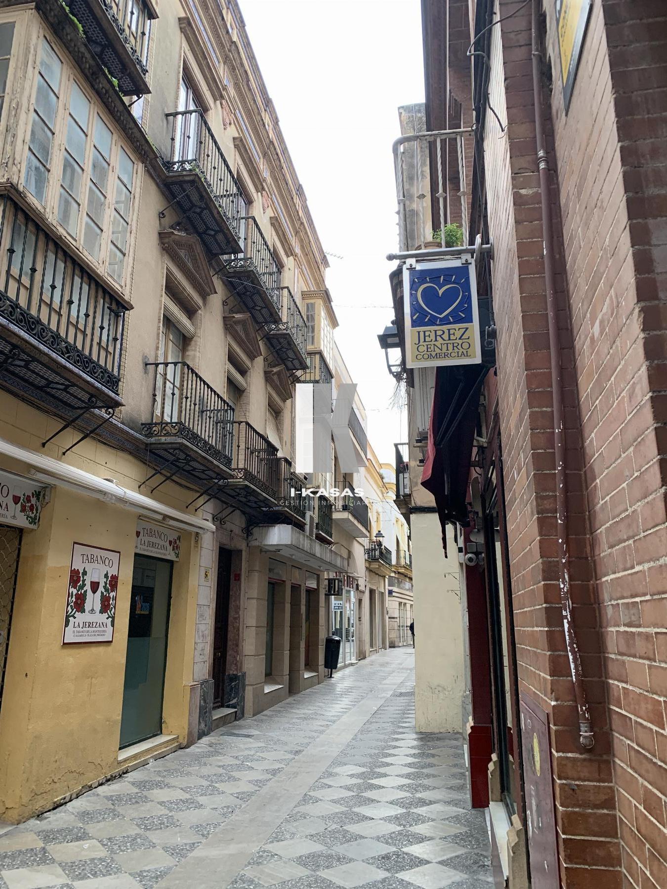 Venta de local en Jerez de la Frontera