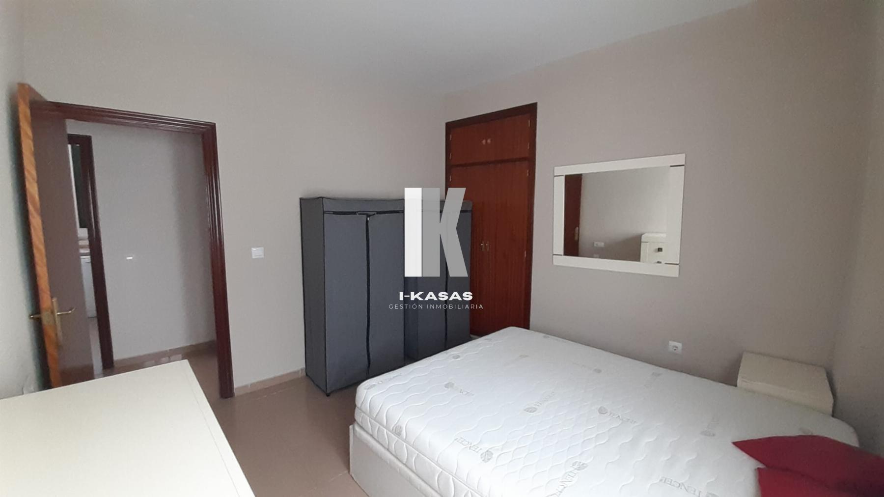 For sale of flat in Jerez de la Frontera