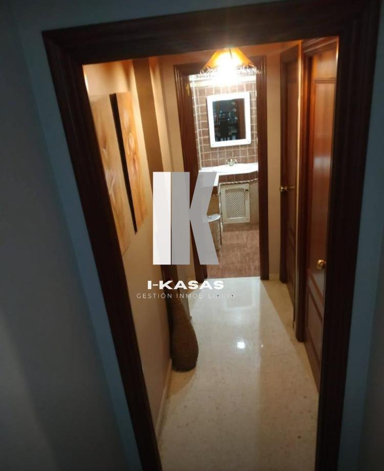 For sale of flat in Jerez de la Frontera