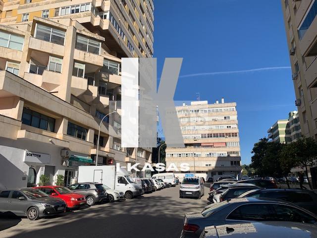 For sale of office in Jerez de la Frontera
