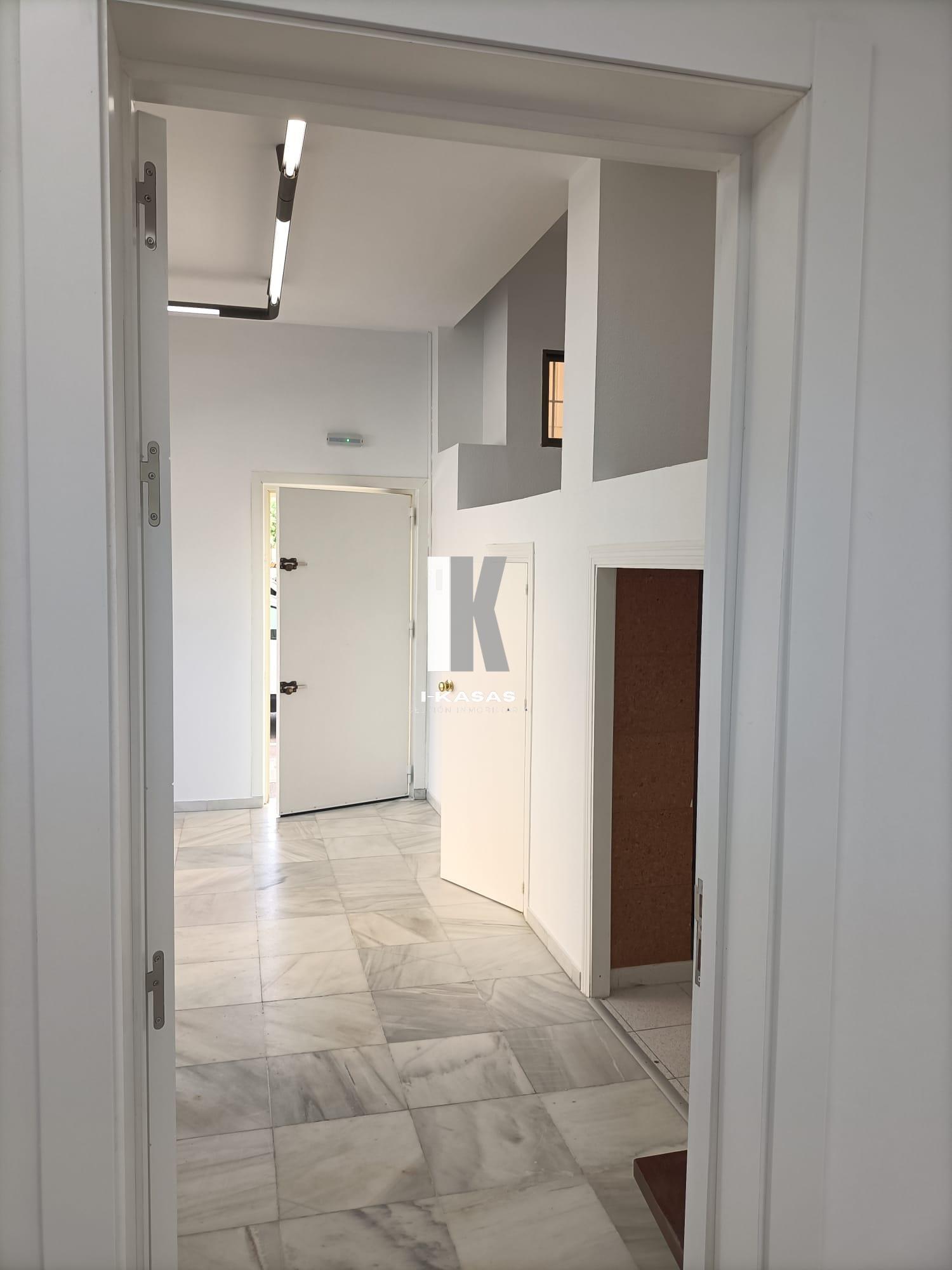 For sale of premises in Jerez de la Frontera