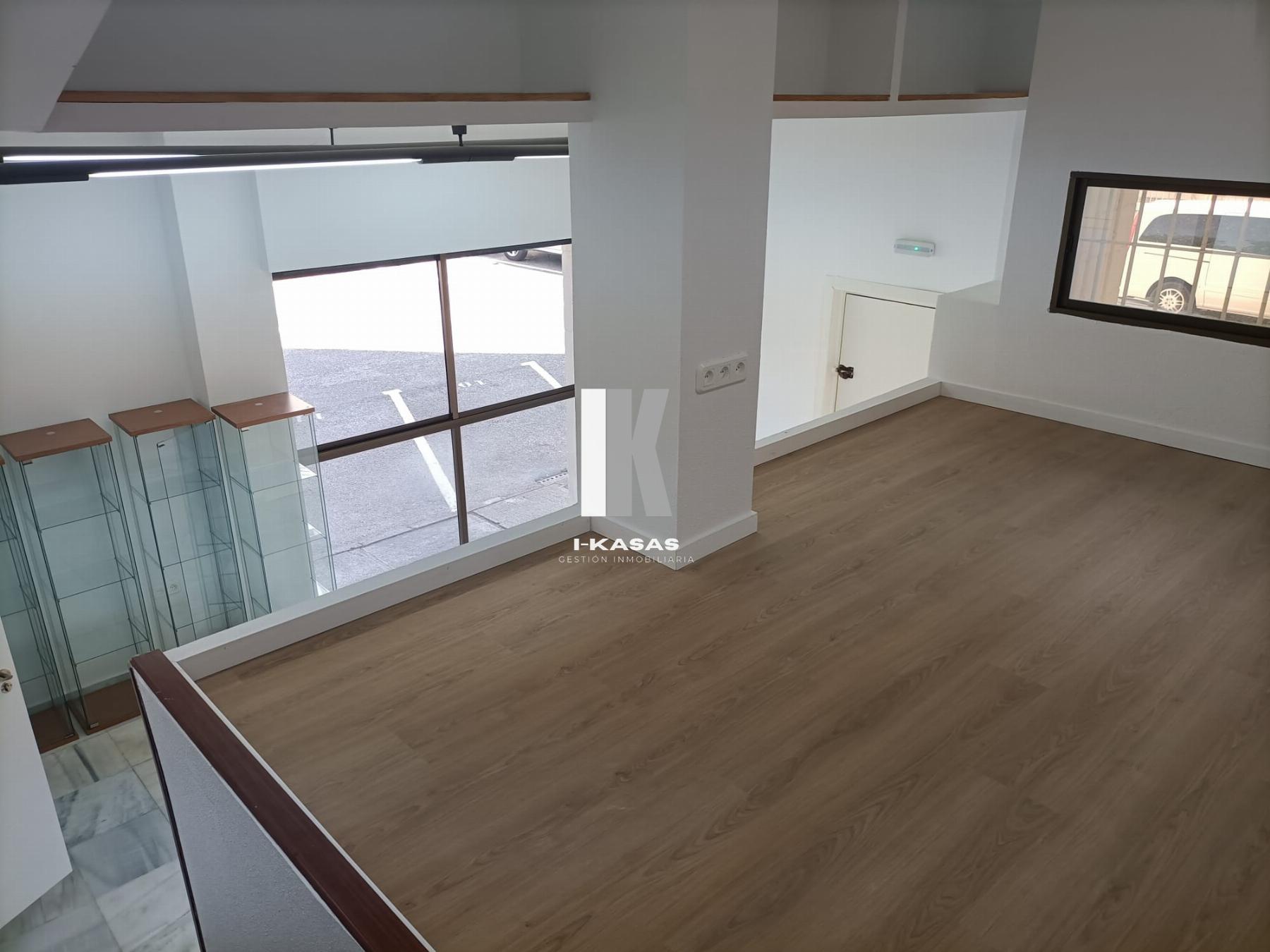 For sale of premises in Jerez de la Frontera