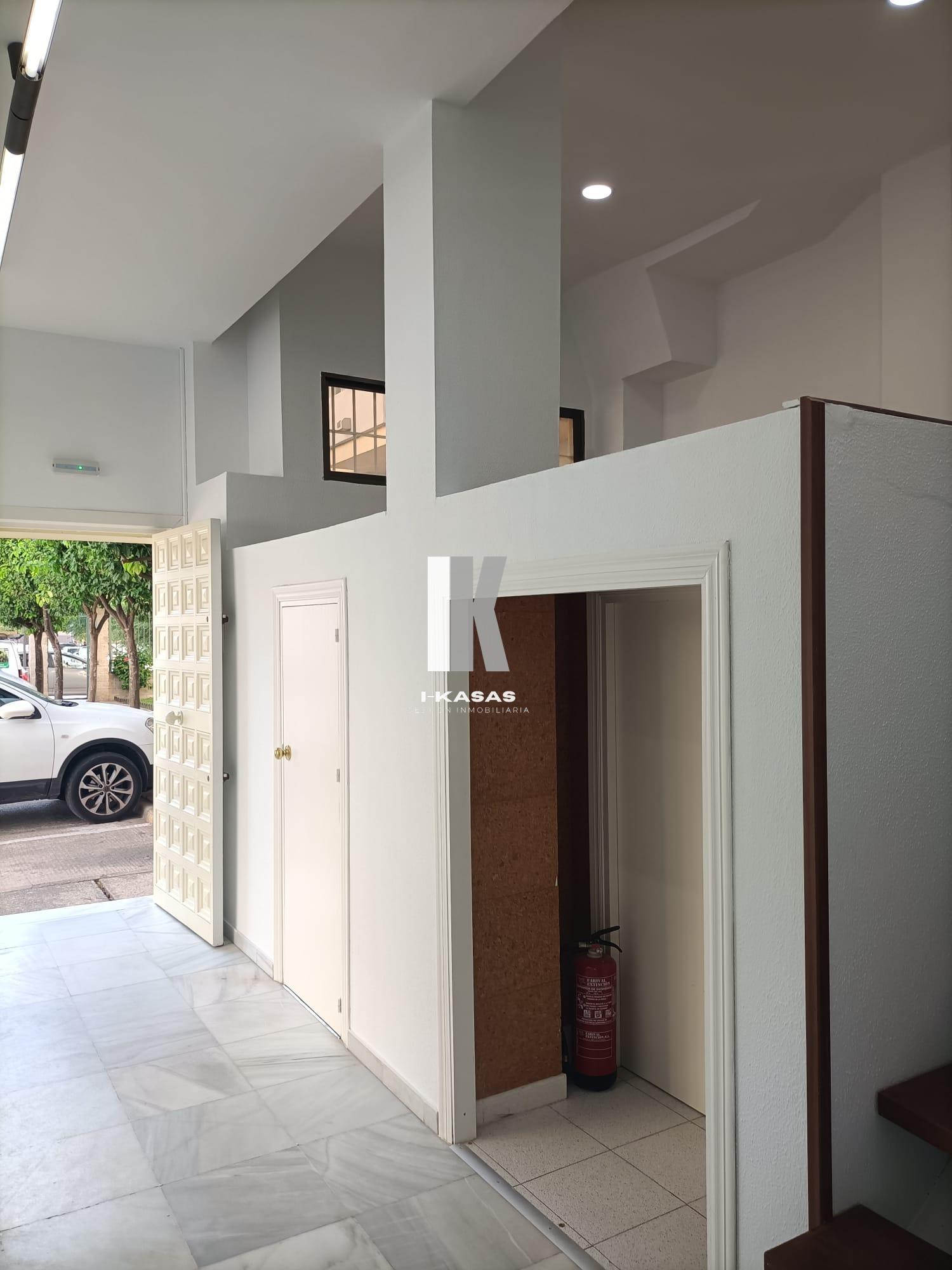 For sale of premises in Jerez de la Frontera