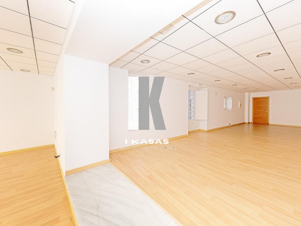 Venta de local en Jerez de la Frontera