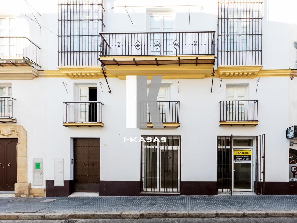 Venta de local en Jerez de la Frontera