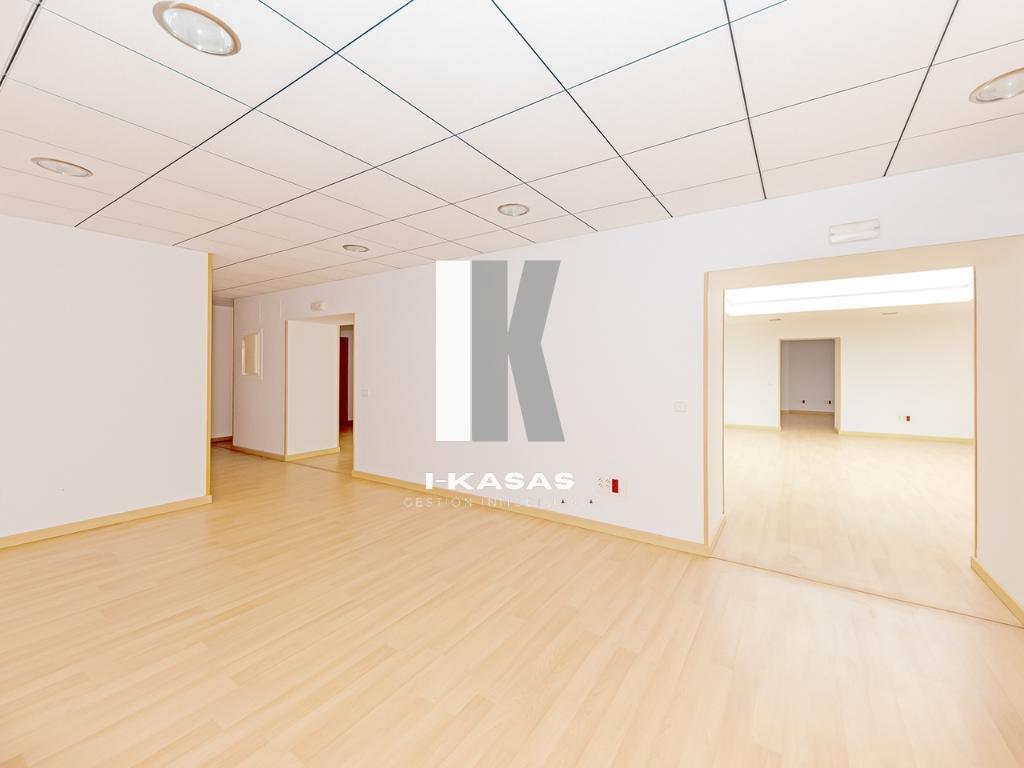 Venta de local en Jerez de la Frontera