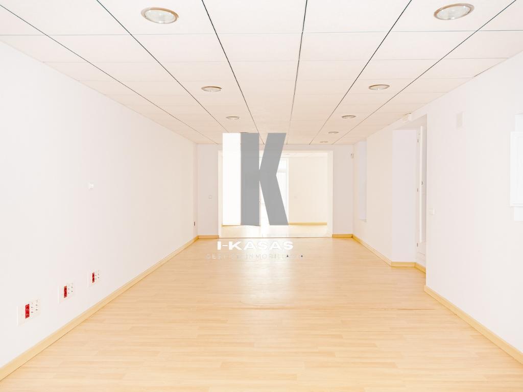 Venta de local en Jerez de la Frontera