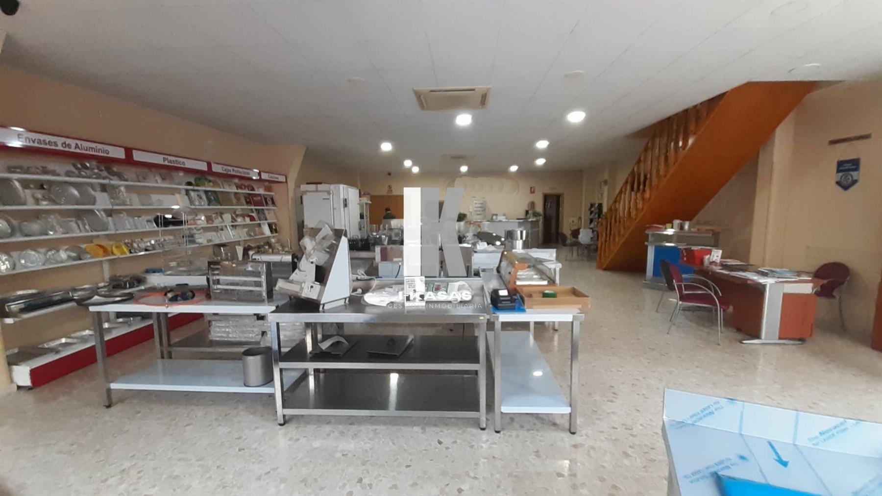 Venta de nave en Jerez de la Frontera