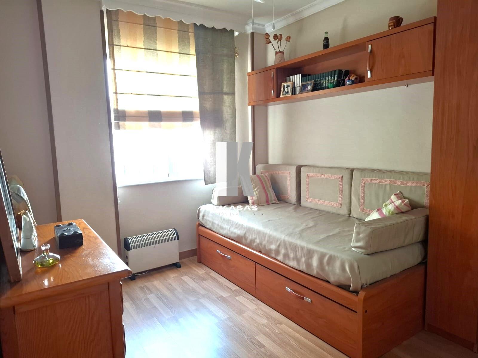 For sale of flat in Jerez de la Frontera