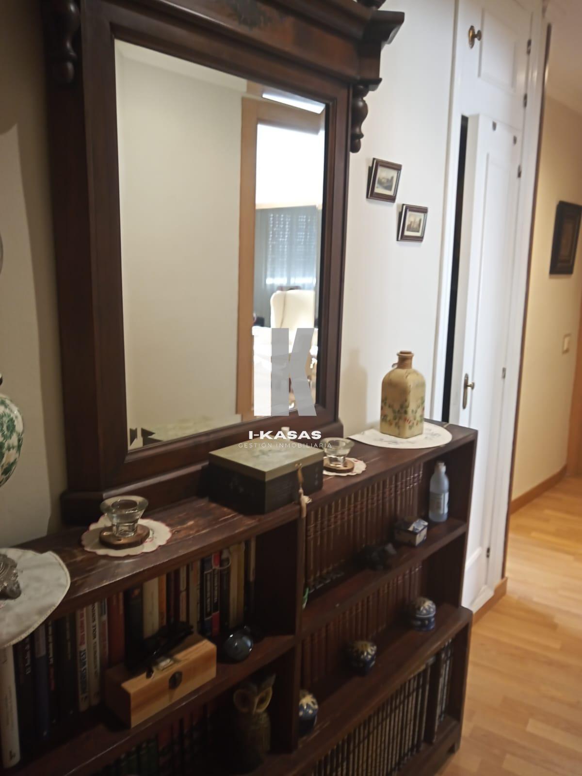 For sale of flat in Jerez de la Frontera