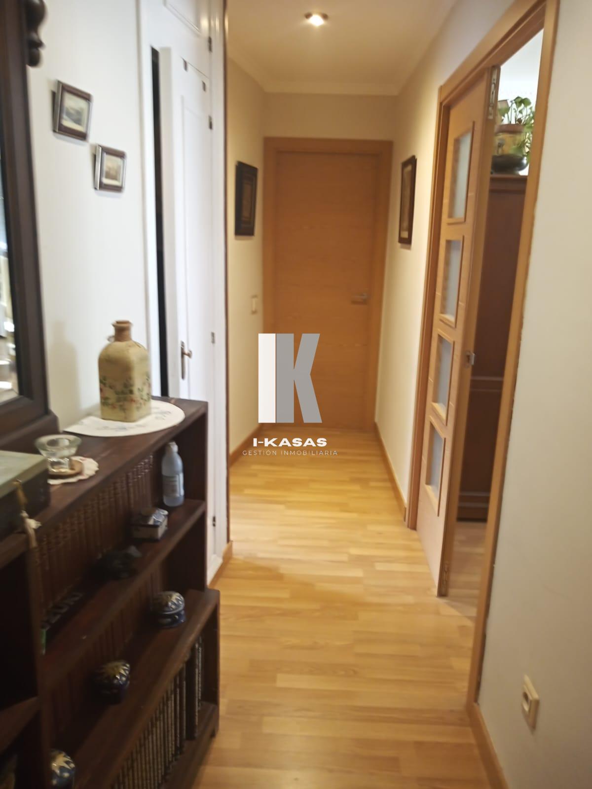 For sale of flat in Jerez de la Frontera