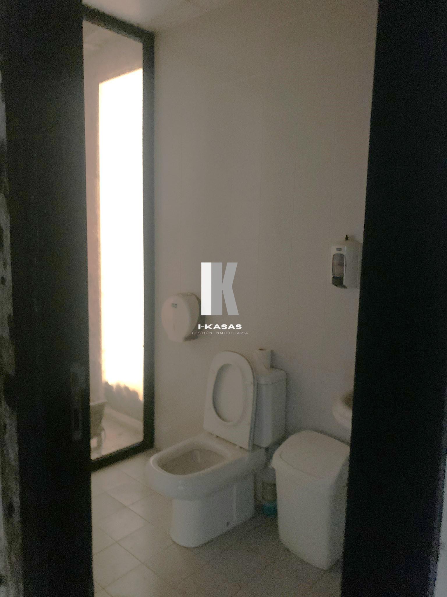 Venta de local en Jerez de la Frontera