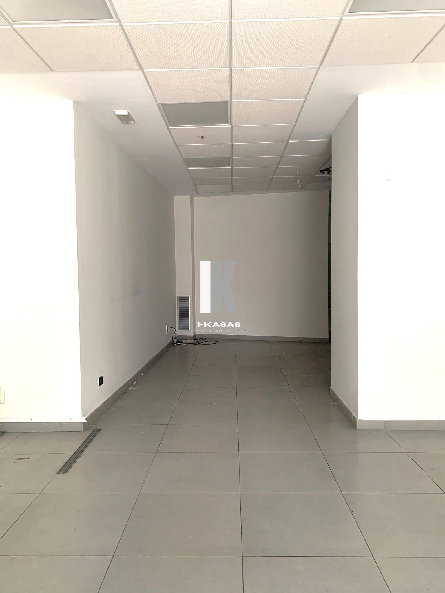 Venta de local en Jerez de la Frontera