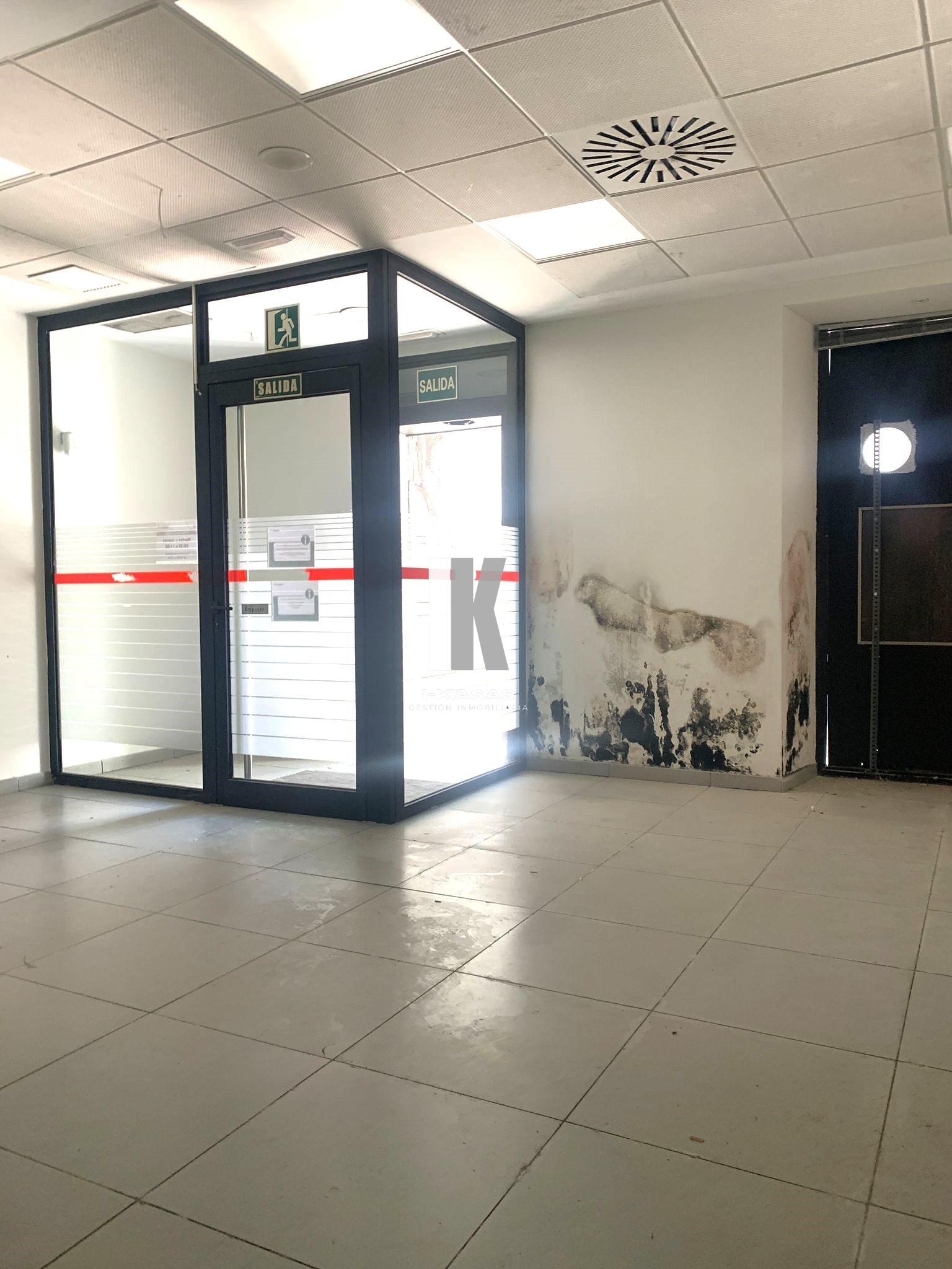 Venta de local en Jerez de la Frontera