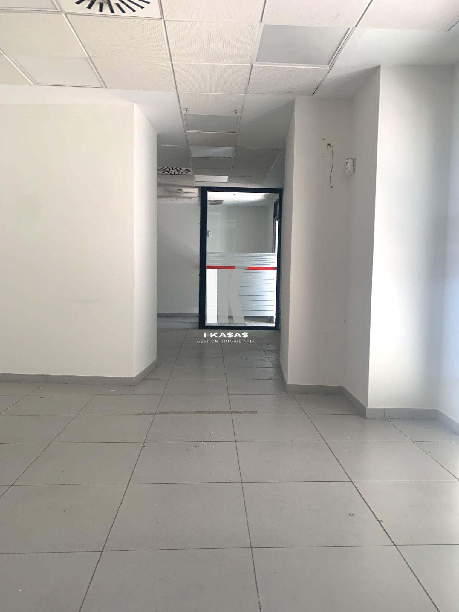 Venta de local en Jerez de la Frontera