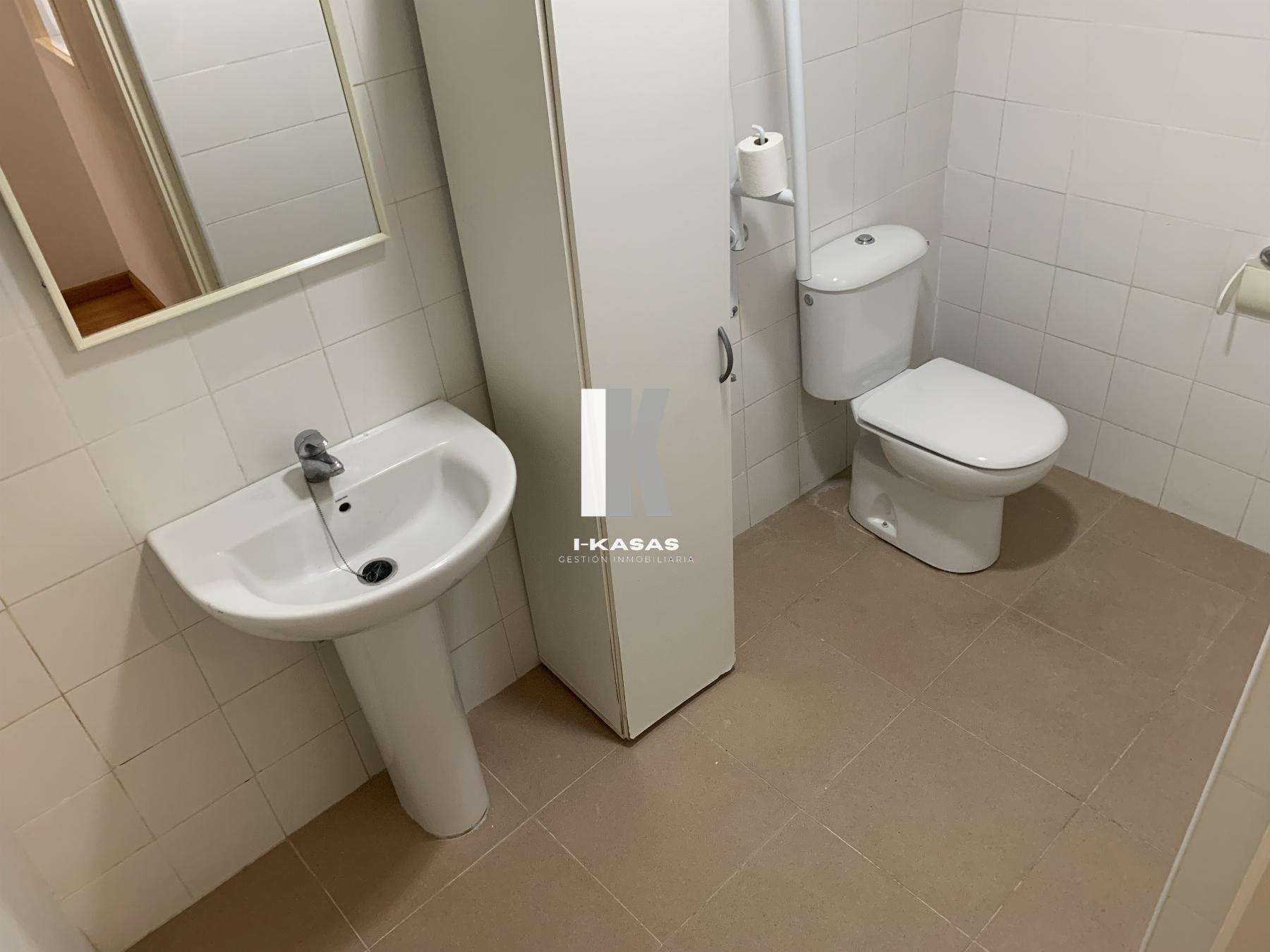 Venta de local en Jerez de la Frontera