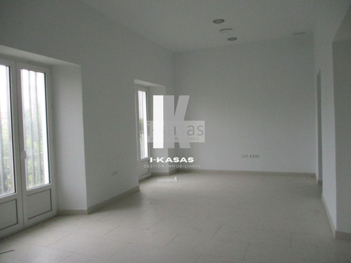 For sale of office in Jerez de la Frontera