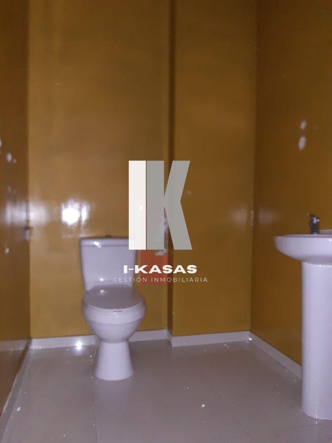 For sale of premises in Jerez de la Frontera