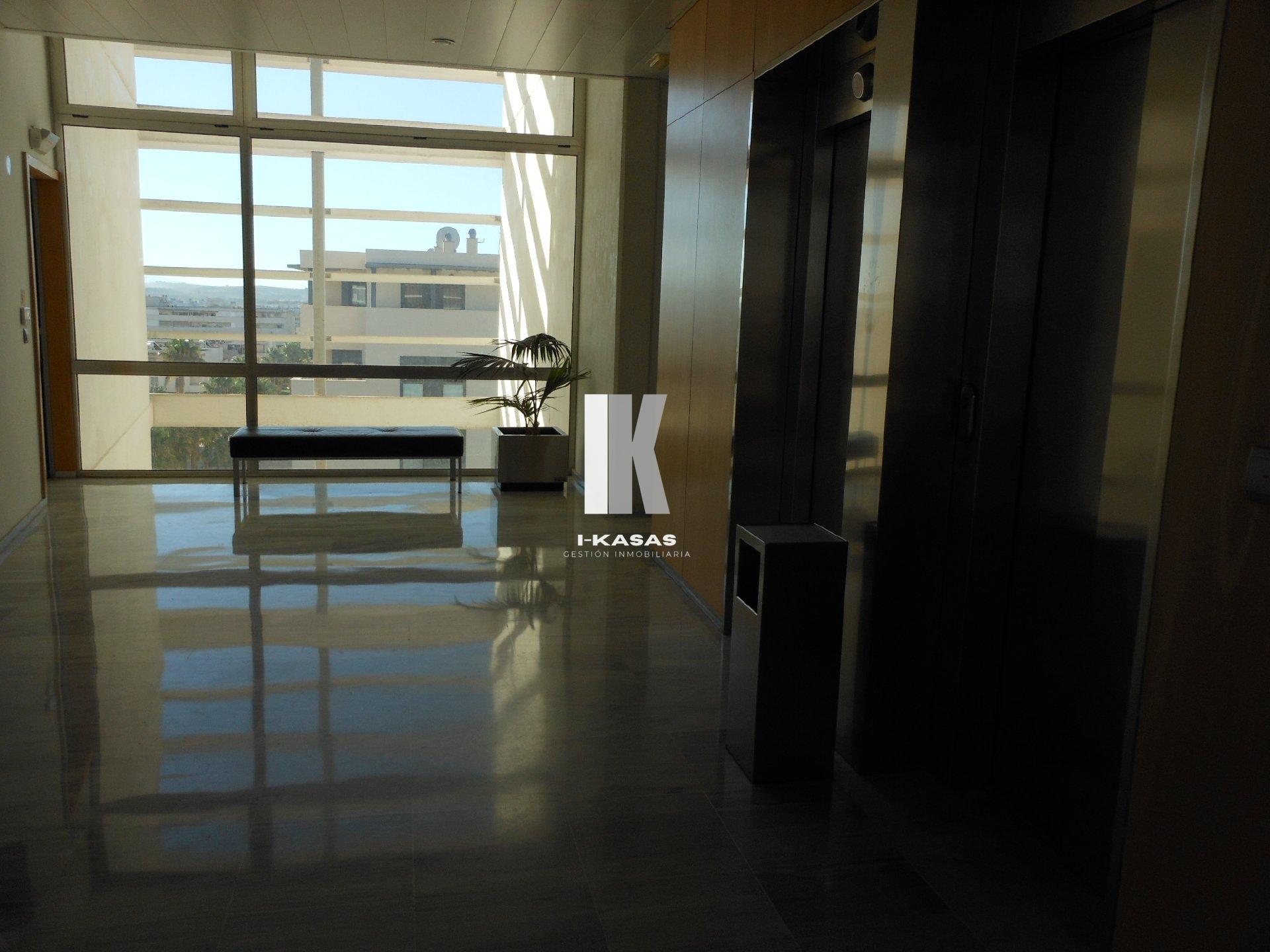 Venta de oficina en Jerez de la Frontera