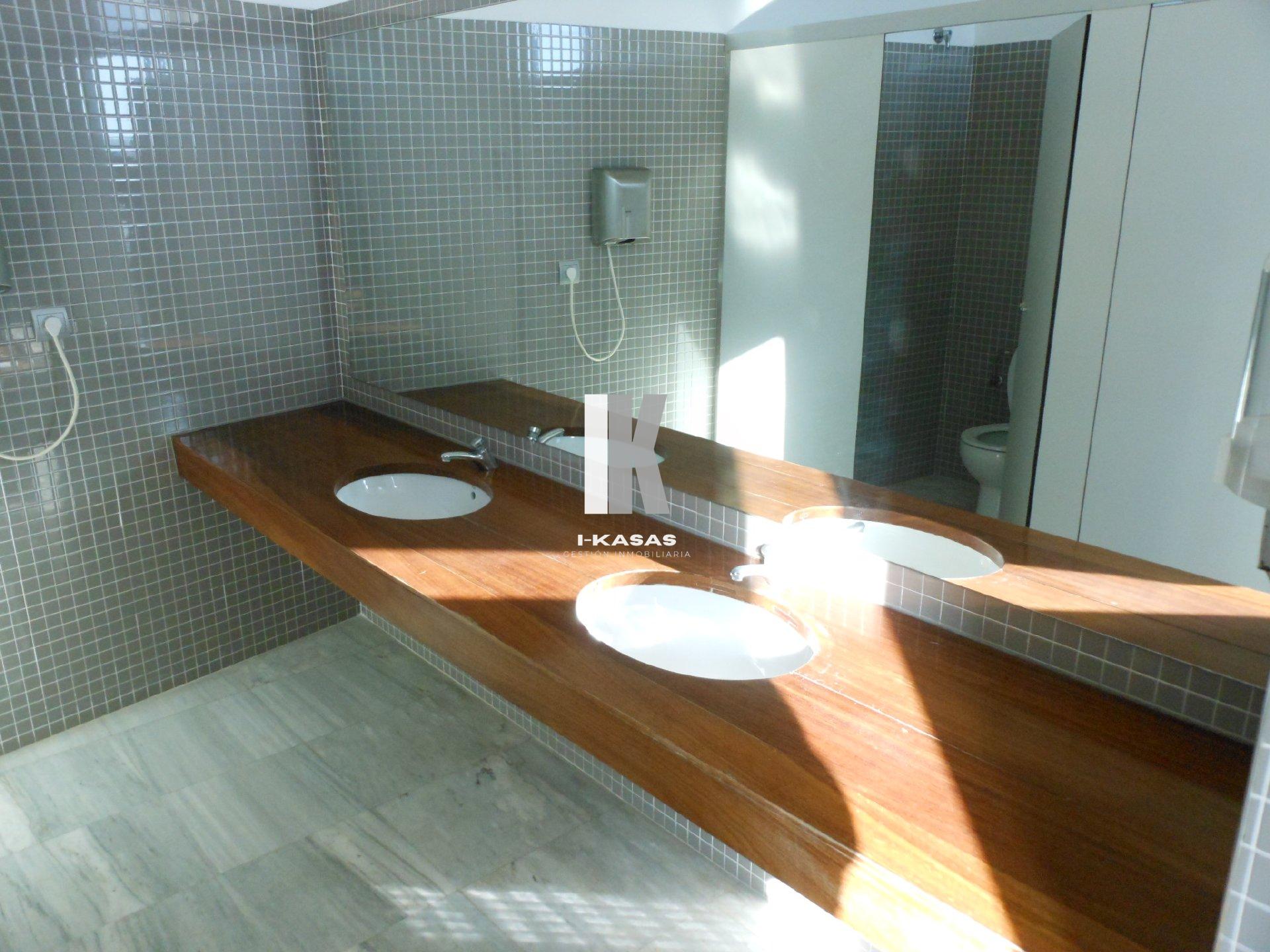 Venta de oficina en Jerez de la Frontera