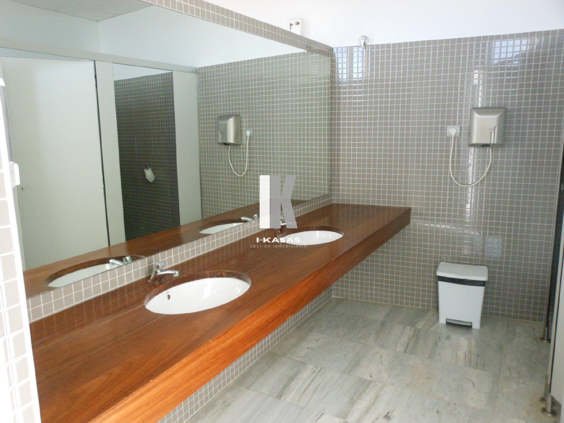 Venta de oficina en Jerez de la Frontera