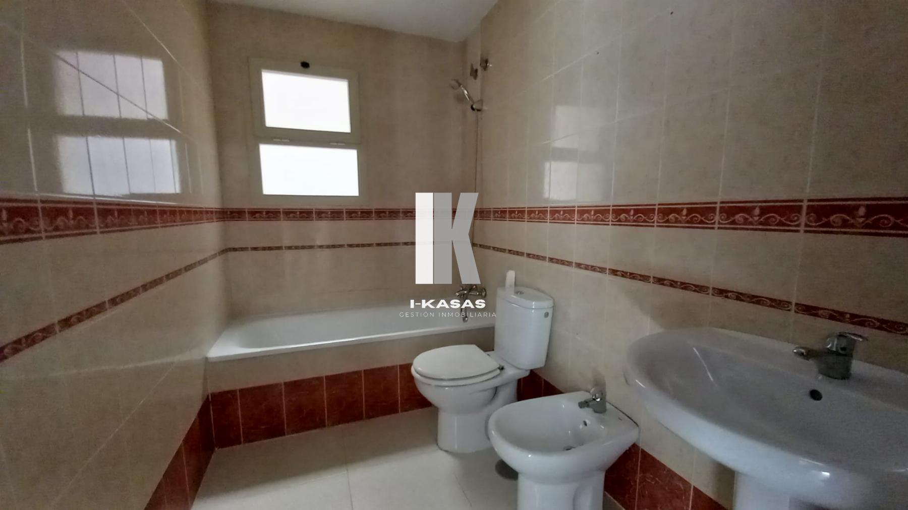 For sale of flat in Jerez de la Frontera