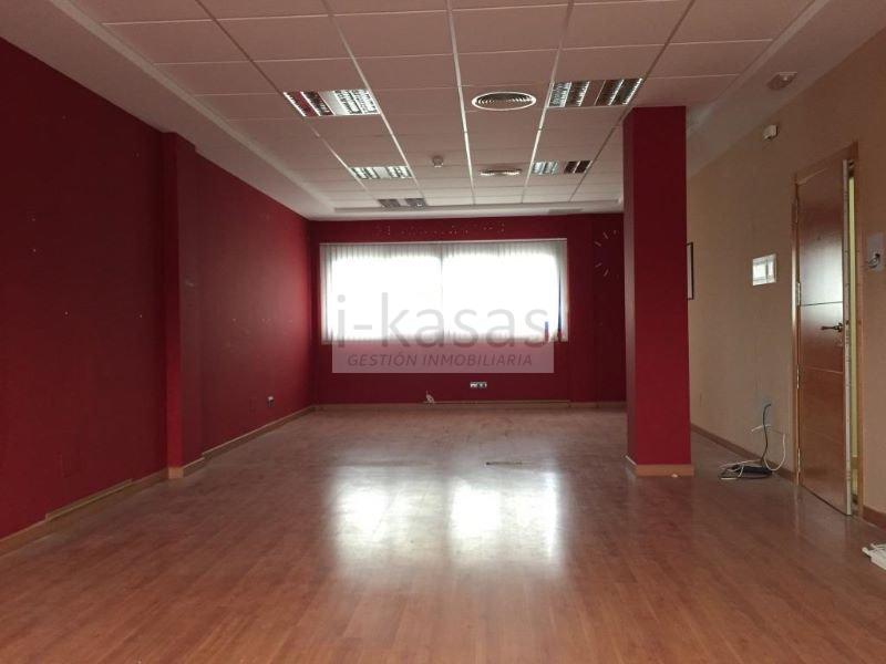 For sale of office in Jerez de la Frontera