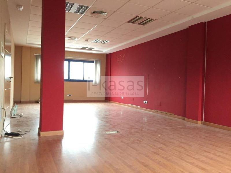 For sale of office in Jerez de la Frontera