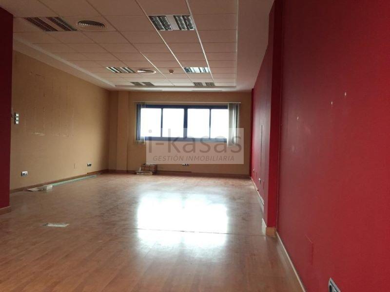 For sale of office in Jerez de la Frontera