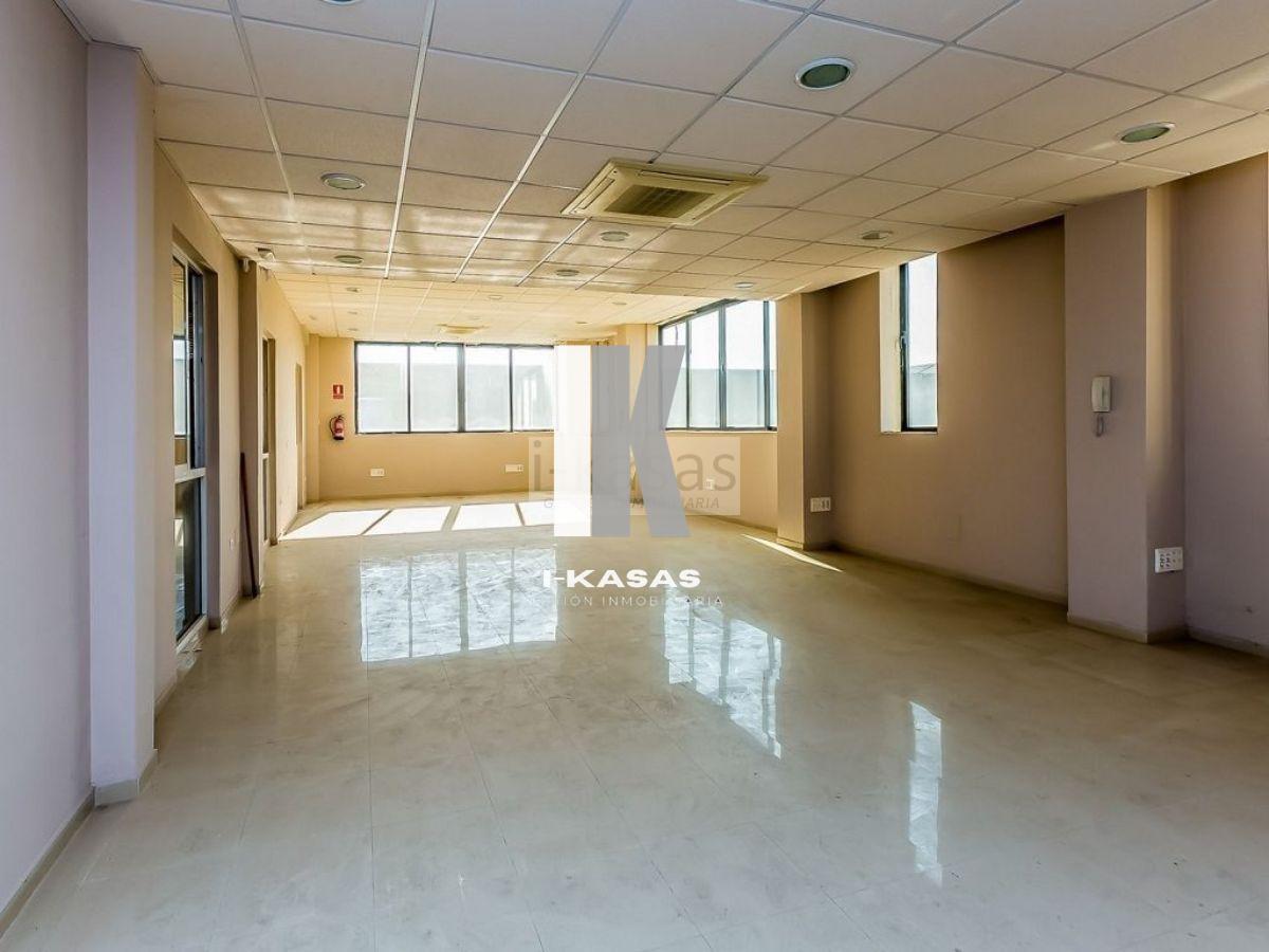 For sale of warehouse in Jerez de la Frontera