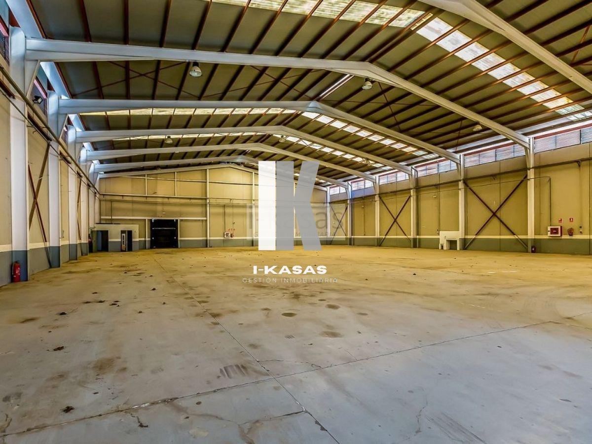 For sale of warehouse in Jerez de la Frontera