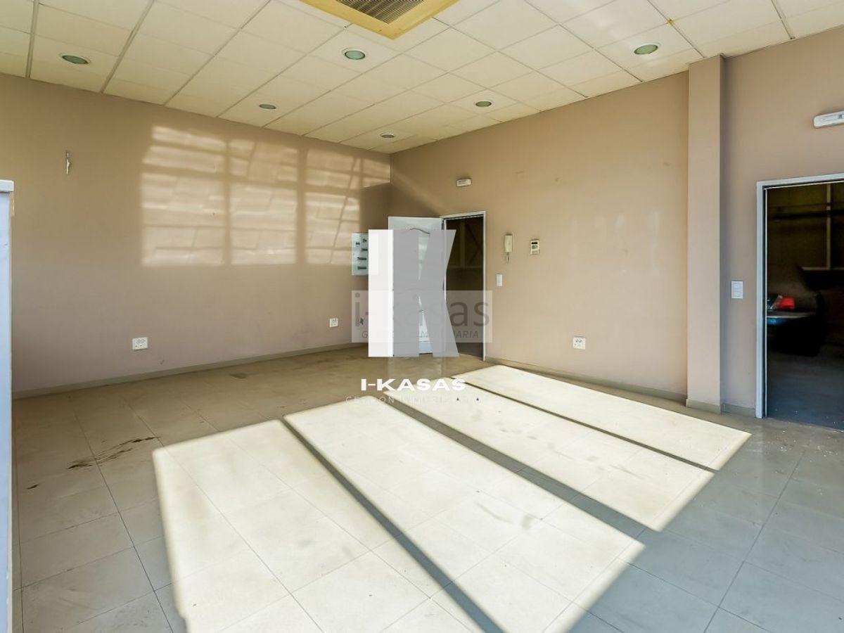 For sale of warehouse in Jerez de la Frontera