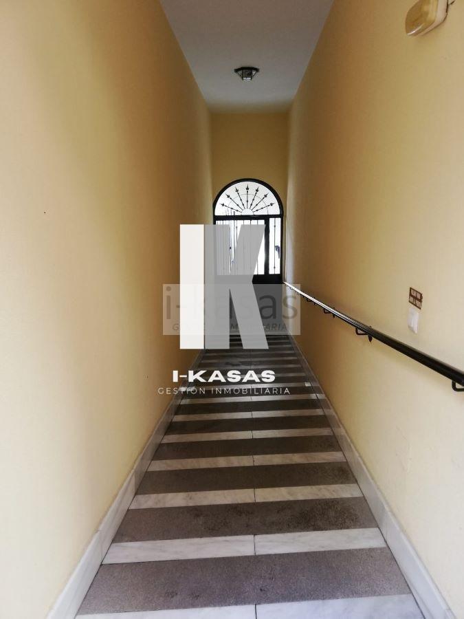 For sale of flat in Jerez de la Frontera