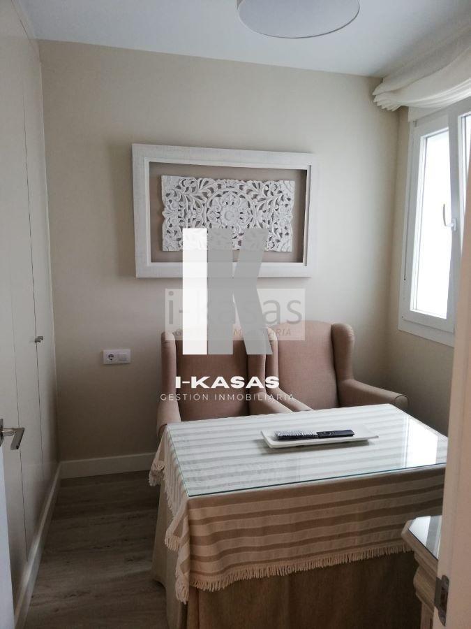 For sale of flat in Jerez de la Frontera